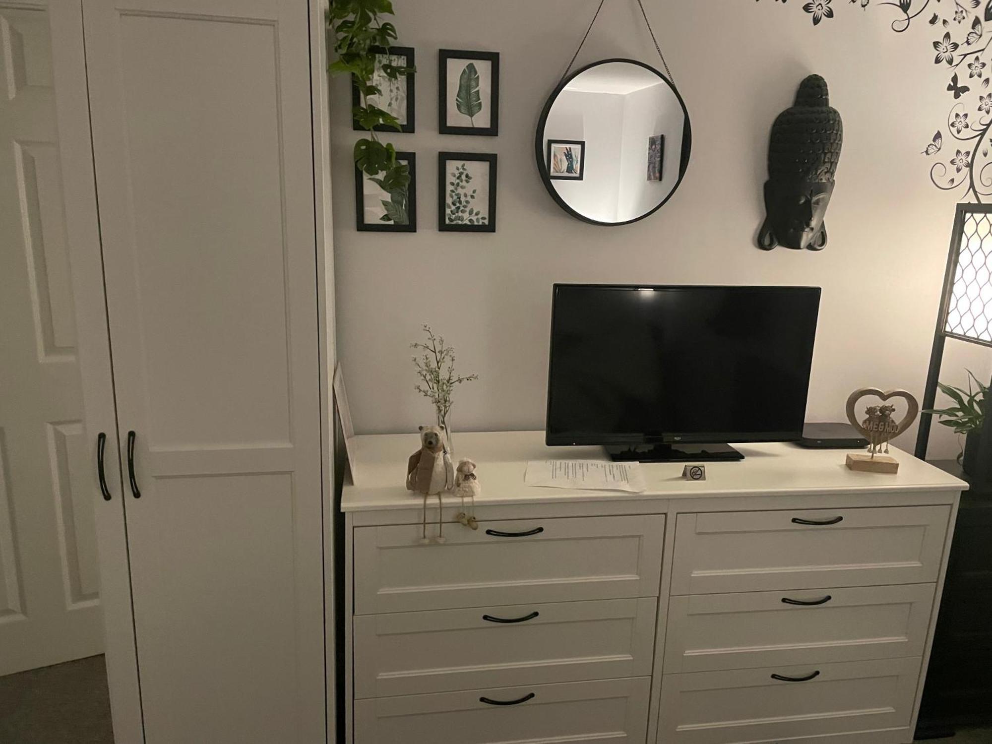 Cosy Home From Home With Private Bathroom - Free Parking Cardiff Dış mekan fotoğraf